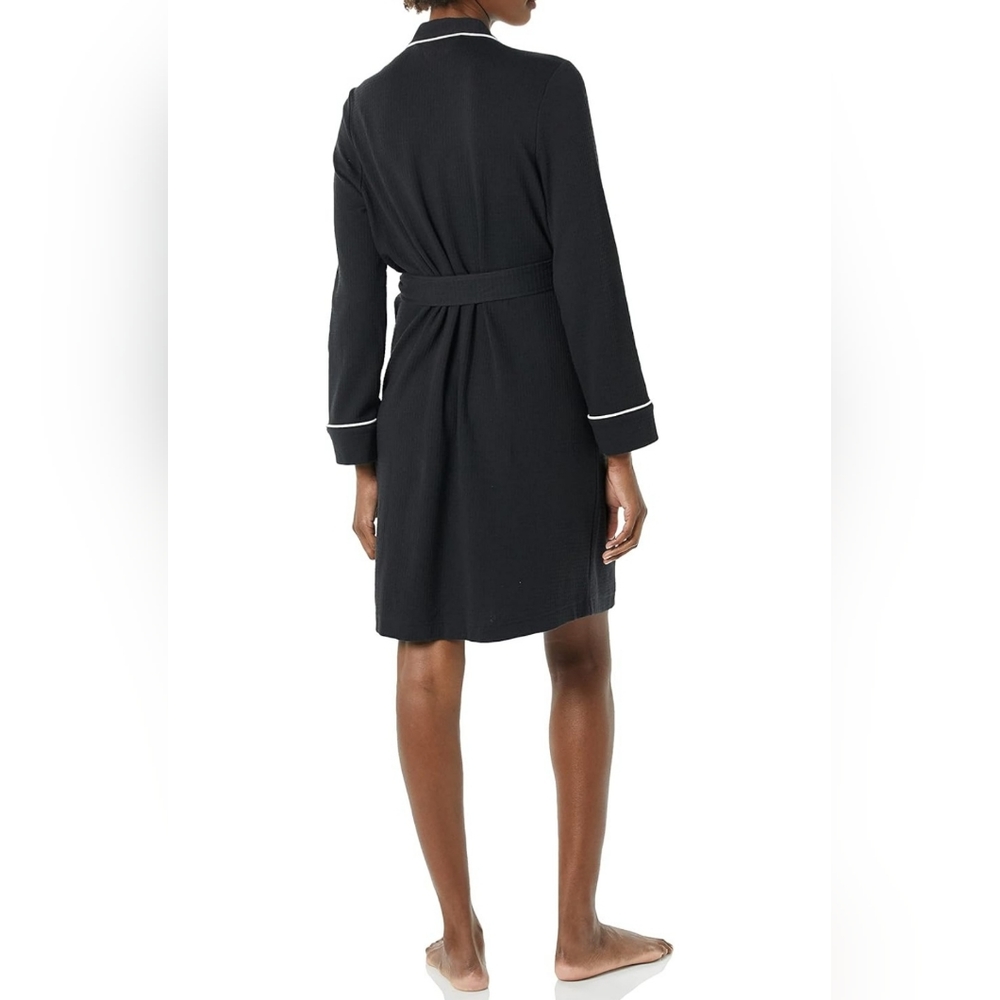 Amazon Essential Women's Lightweight Waffle Mid-Length Robe - Picture 2 of 4
